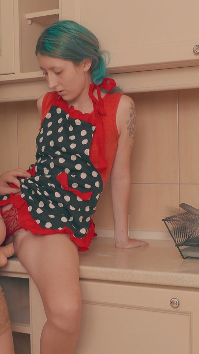 Early Morning Stepmom Strapon - Skinny Girl Gets Fucked on the Kitchen Counter | Clip 1