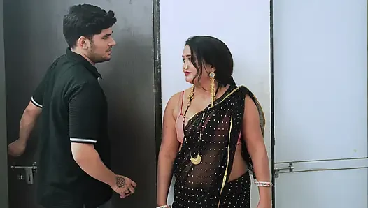 Beutyfull Hintli model ilk video çok ateşli kız sert seks net Hintçe ses