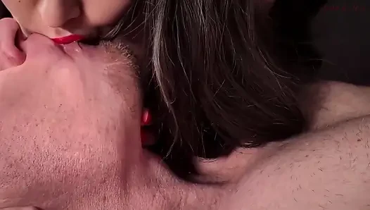 Cumkiss Zusammenstellung Mit Stiefschwester. Kein Tropfen Vergeudet