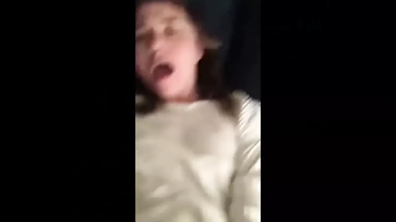 sexy vraie petite amie francaise se fait manger