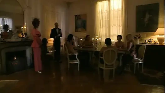 Geile MILF genießt einen party-sex mit großem hartem schwanz