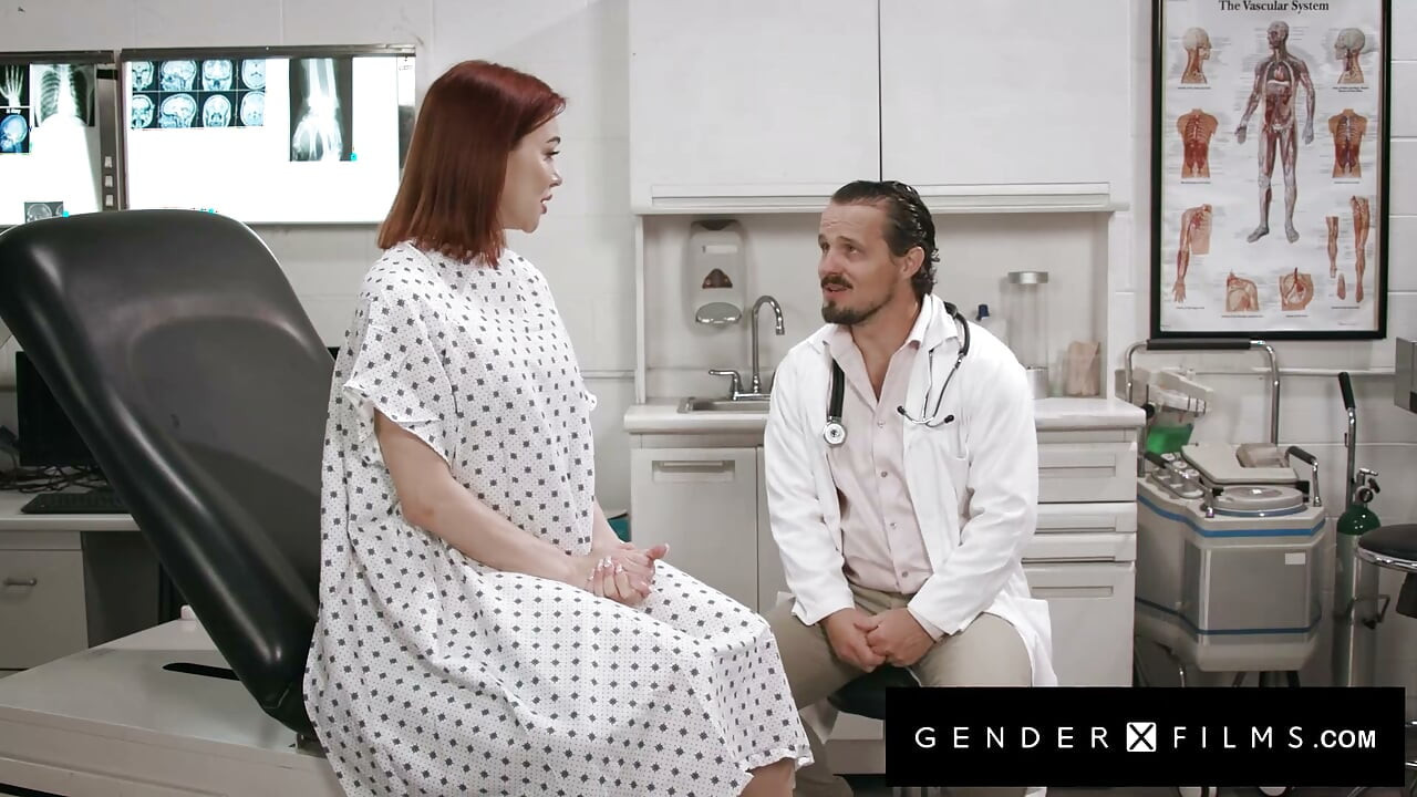 GENDERX FILMS - ארבע בייביות סיס גדלות זיונים טרנס בן לילה ורצות לגינקולוג הסוטה לתשובות
