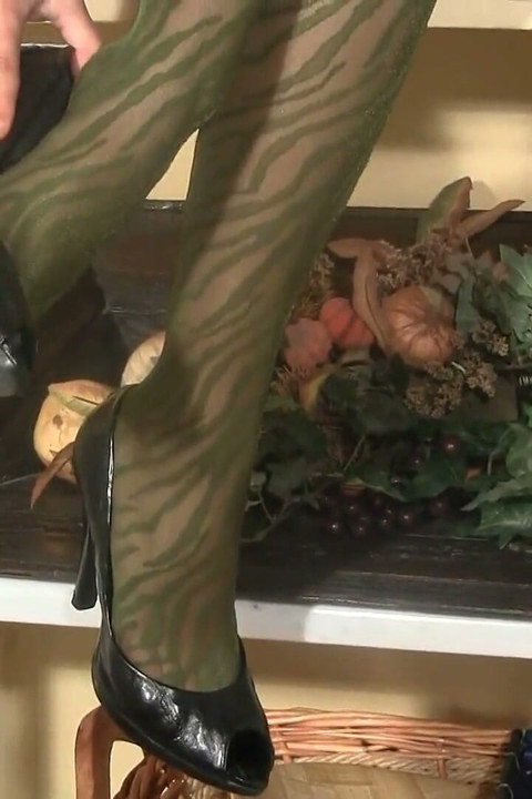 흑인 대물 자지에게 따먹히는 거유 금발 밀프