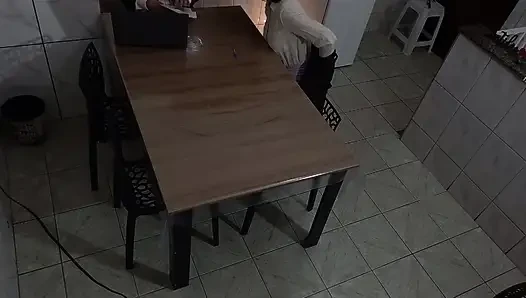 Sekretärin wird im konferenzraum in den arsch gefickt.