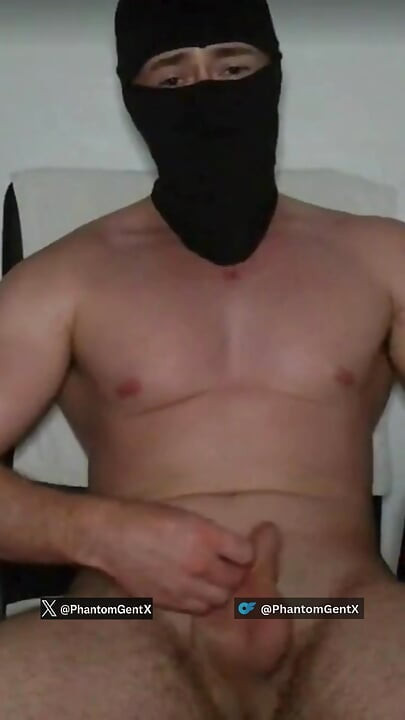 Немски мръсен разговор! Стриймърът на Stripchat PhantomGentX те води да свършиш - На живо Dirtytalk