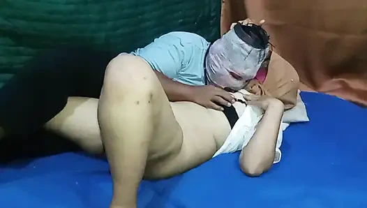 Indonesien, die muschi meiner stiefmutter bittet um lecken und ficken