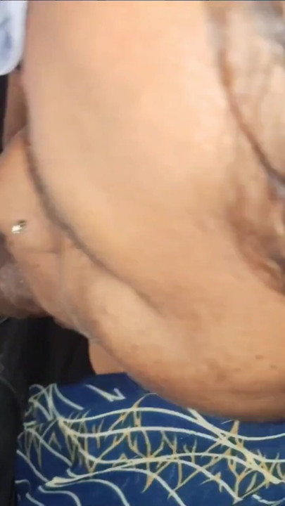 Sweety give blowjob to boyfrienf | Clip 1