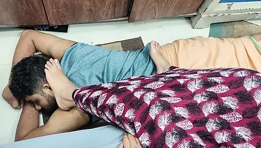 Goyangan pantat dan tubuh belakang