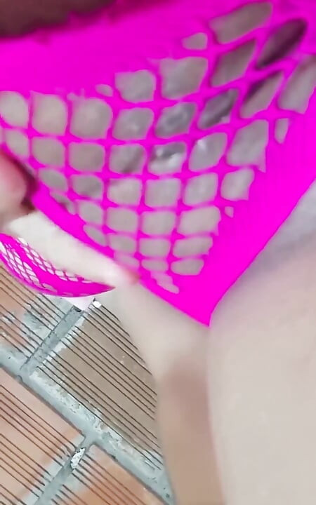 Gadis cantik india dengan toket besar