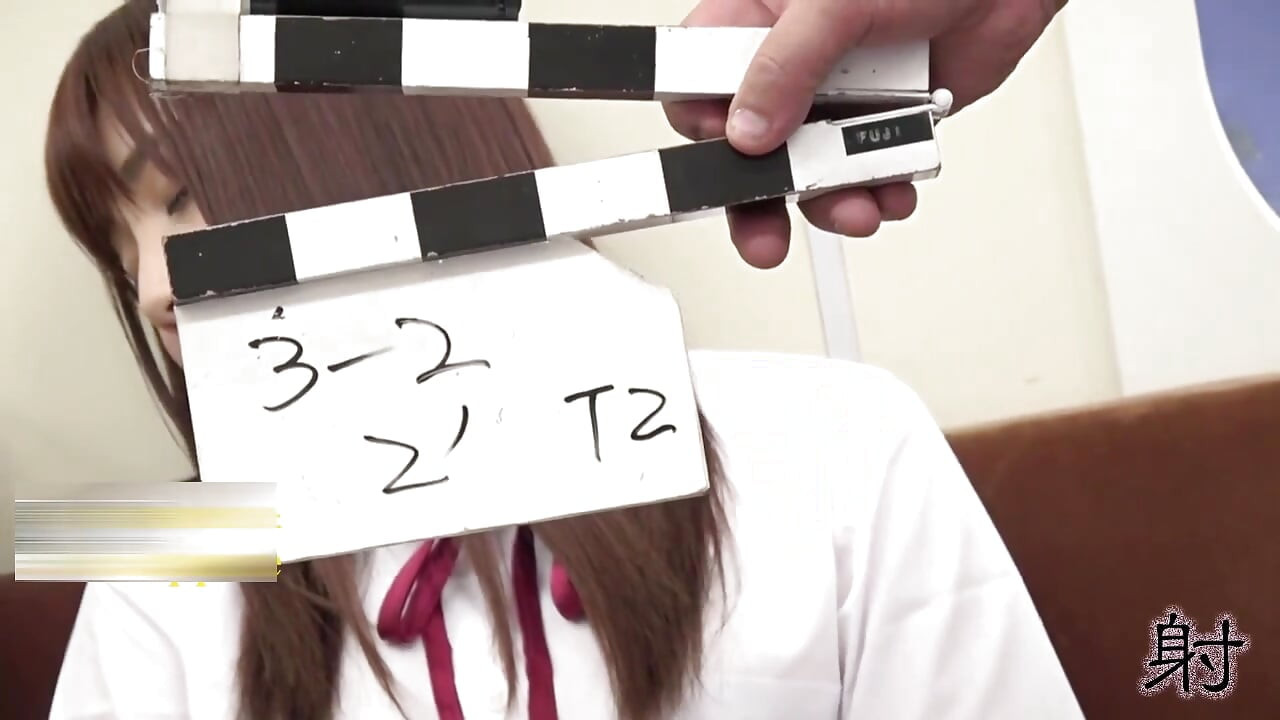 Slutty Asians blowjob in train