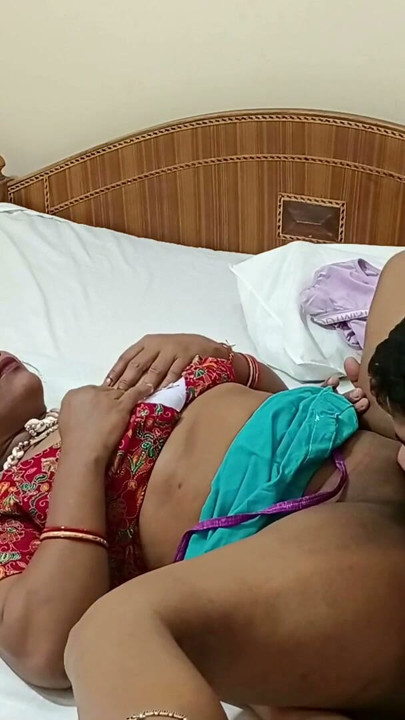 Indian Cute Simran Bhabhi Hot Fucking with Her Boyfriend | Clip 1