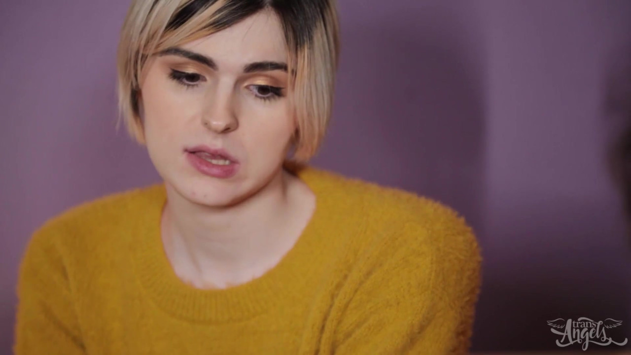 超エロいニューハーフの女の子と官能的な生ハメ尻ファック