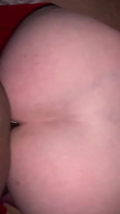 BBC fucks dag queen brutally deep and hard.
