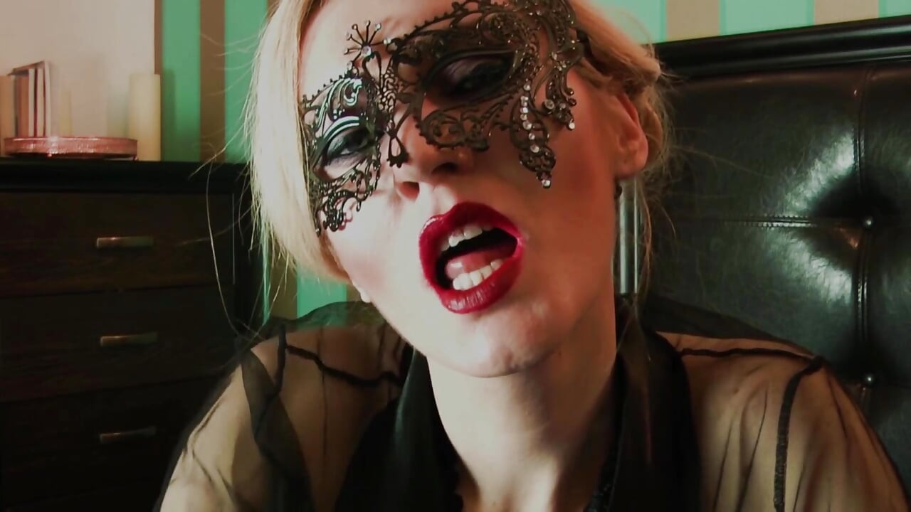 Overdosed worm pantyhose