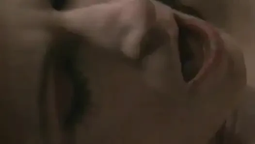 Azgın sürtükler sert grup sekste sikiliyor