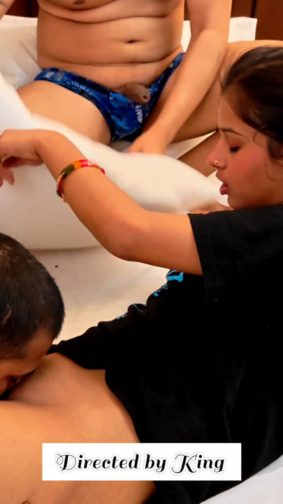 Indian desi girl and boy hard fuck with boyfriend brother hardcore sex.. | Clip 2