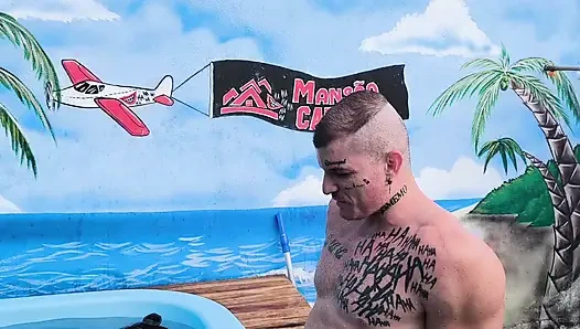 3 Naughty Friends Paying the Pool Owner on the Xerecard