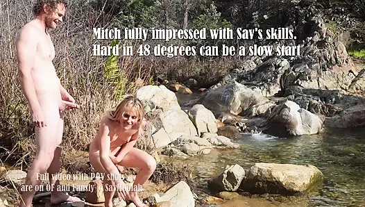 Minyon sarışının dere kenarında açık havada yüzüne boşalıyor