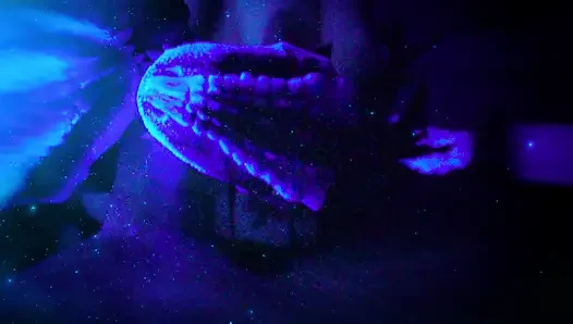 UNSEEN SEX RITUAL FROM ANOTHER DIMENSION! DINOSAURS LICK ON COCK AND MAKE IT CUM!