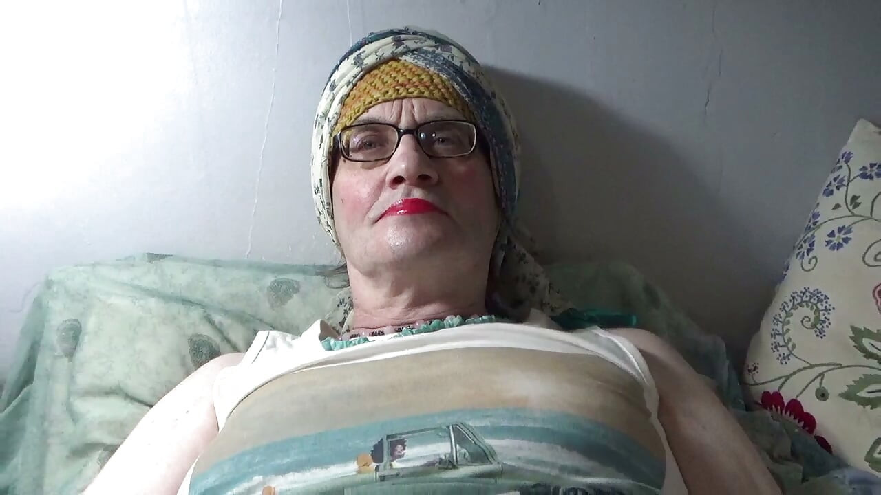 Pulchna ladyboy Serge Ave-Lusin. 2026jc