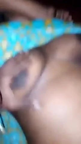 sri lanka boobs