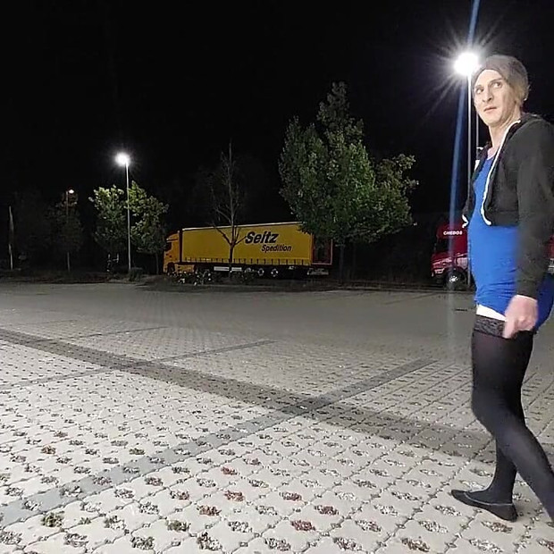 ショートビデオ