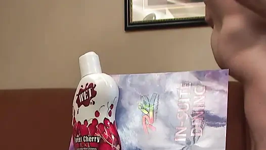 Büyük Memeli Orta Yaşlı Seksi Kadın Sert Sikiliyor... Bu Zevke Karşı Koyamıyorum!