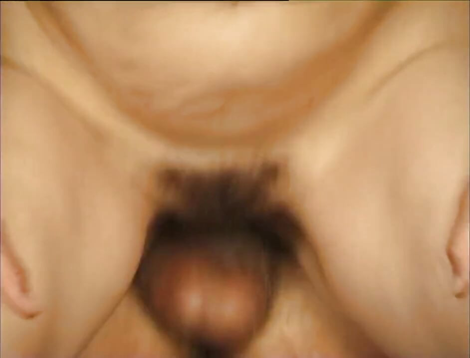 GILF își fute bătrânul soț musculos