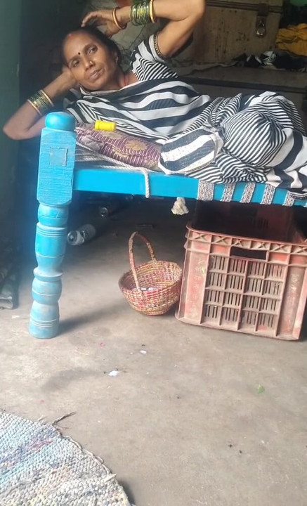 Village bhabhi hot video banane