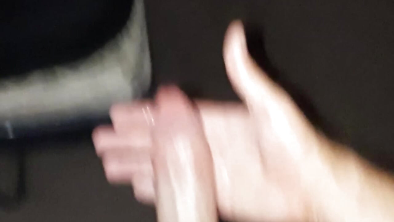 אישה מקבלת שחורים מבול BBC