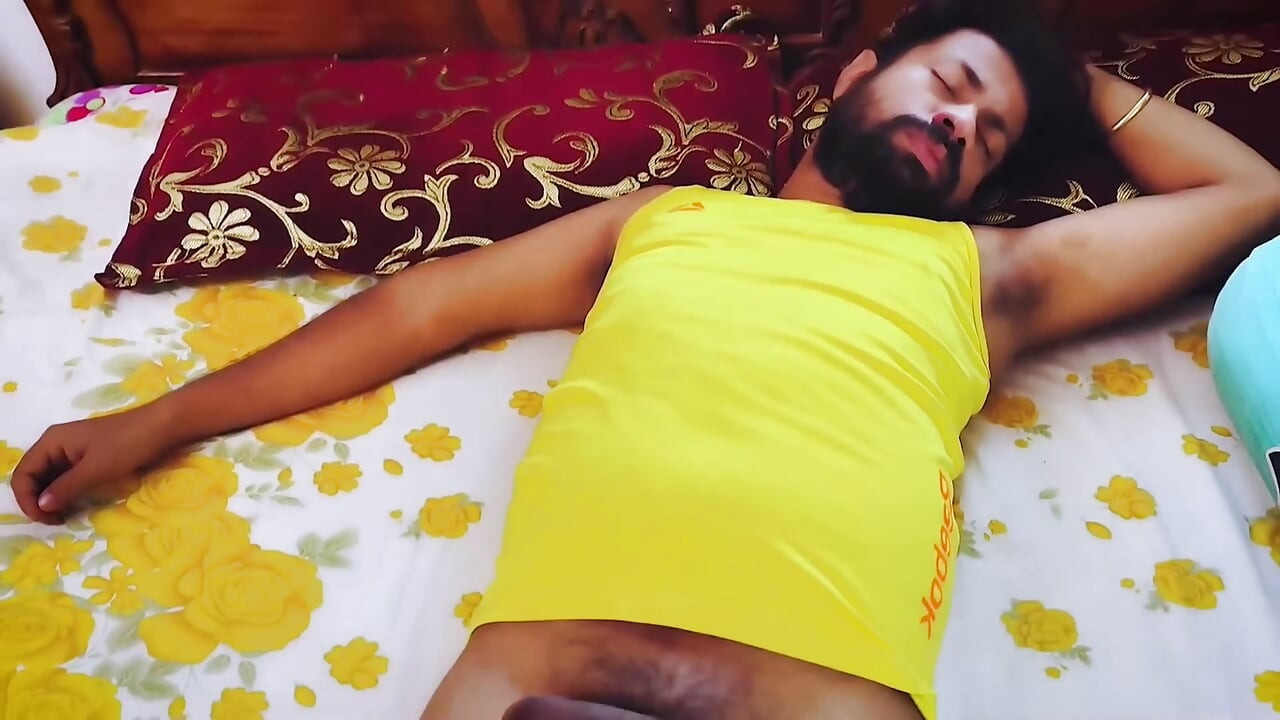 Sauteli bahan ke vlog me mutthi mar diya aur phir bahan ko hi chod diya