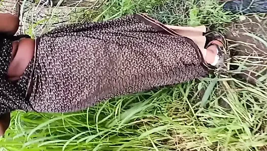 The desi daughter-in-law of the village is taking off her clothes in the millet field and showing her finger in her pussy to her father-in-law.