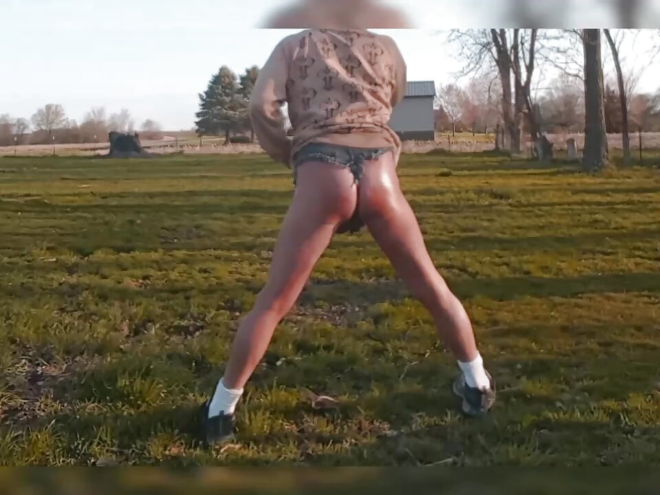 Sou eu o único cara que gosta de usar micro shorts em público