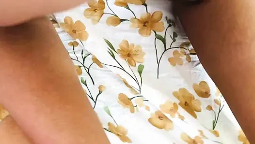 I fucked my Desi stepmother in an empty room as I wanted.