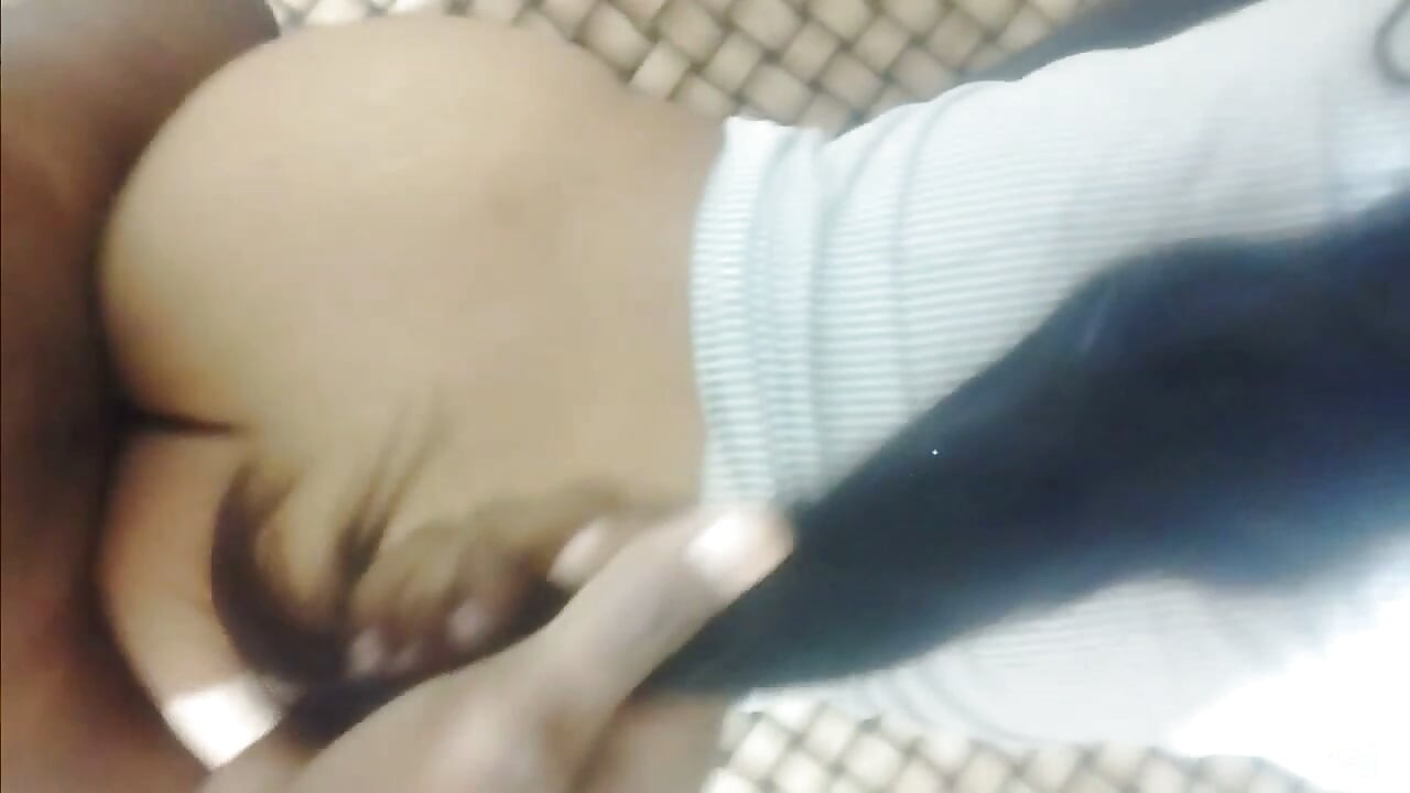 Apni sali ko raat me chudai ki