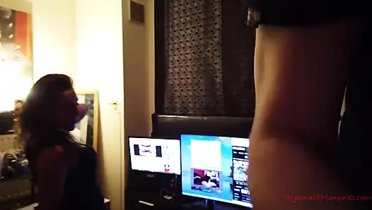 Seks anal dan mulut penuh sperma. Pov dildo dobel penetrasi