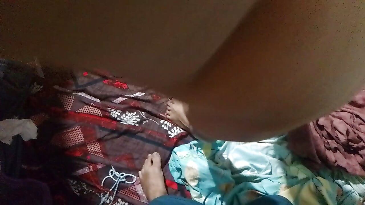 Kız arkadaşım ve ben odada bu zevki sikiyorum