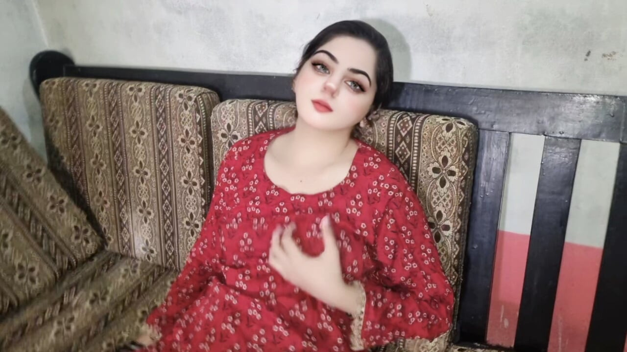 Afghani Girl in Red Suit Finger Fucked Hard  She Rubs Her Pussy & Squirts With Big Ass