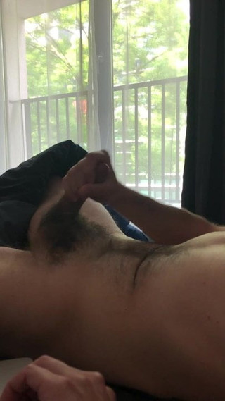 Bear wanking and cuming