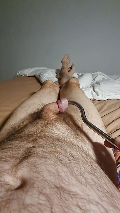 A wandering guyon who teases me up to the bladder