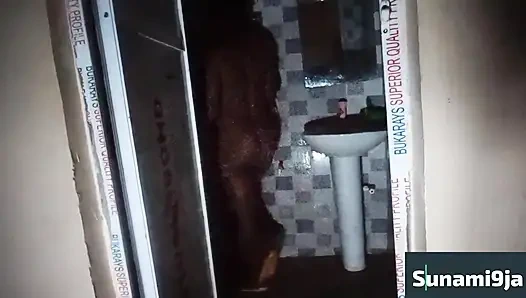 Meine erste nacht mit mädchen mit dickem arsch