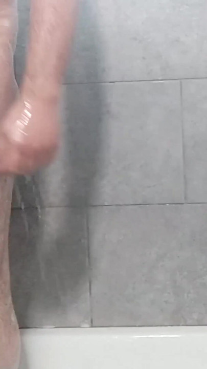 Must-see moment from "Hot daddy shower"