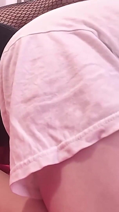 POV - เพลิดเพลินกับการเย็ดคอสเพลย์กับสาวซานตาหญิงออกสาว, เฮนไตเอเชียสาวสองข้ามเพศ 4 | คลิป 1