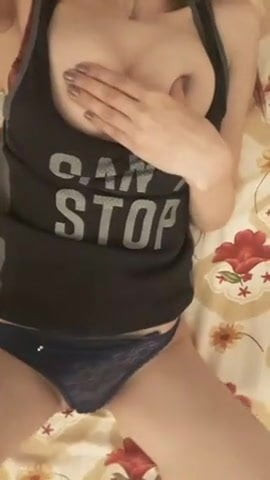 turkish young girl ilkim show masturbating 3