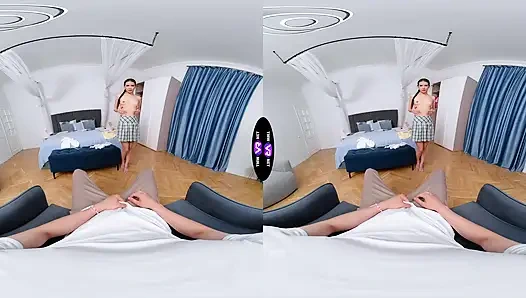 How Do I Look? - Trailer