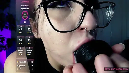 RavenFoxxy Has the Kind of Sexy Confidence That Stays in Your Head