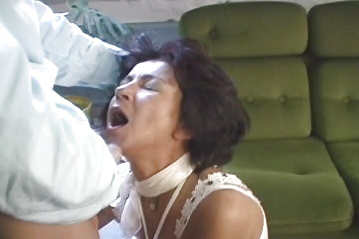 Brunette Granny Takes a Huge Facial After Hard Sex