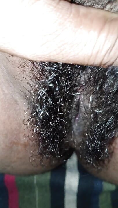 Desi bhabhi ku ratme chudai