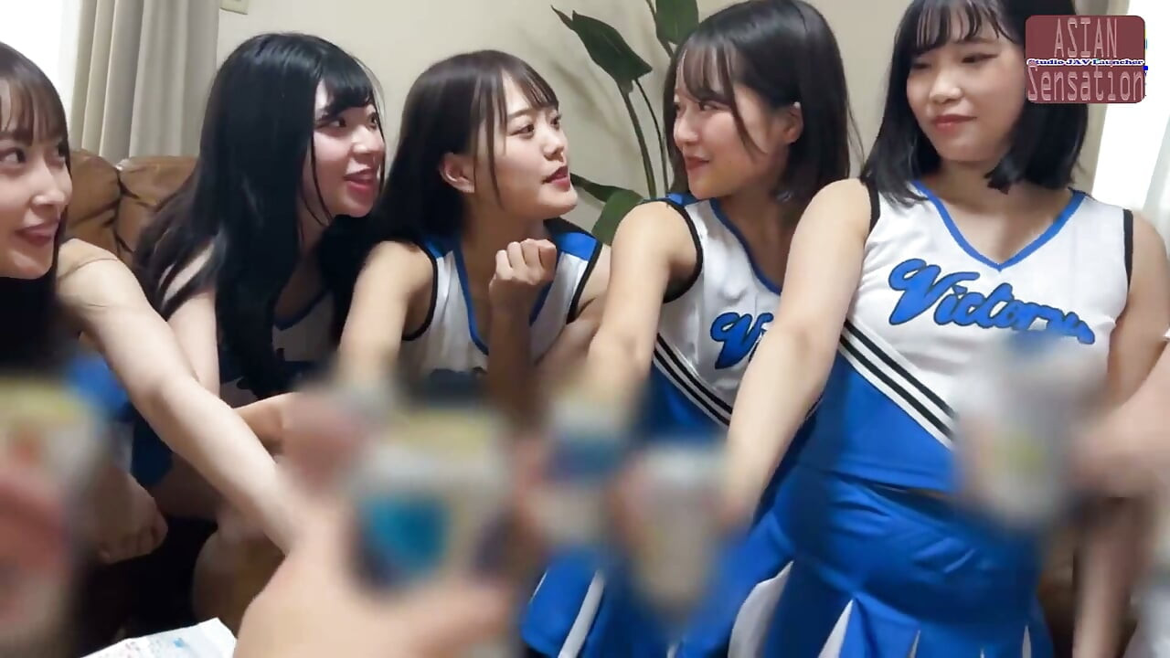 Super Cute Cheerleaders - Cheerleading Club Training Camp - Ep1