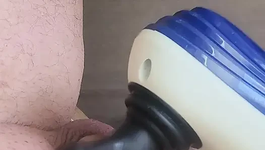 Masajcı yarağıma masaj yapıyor
